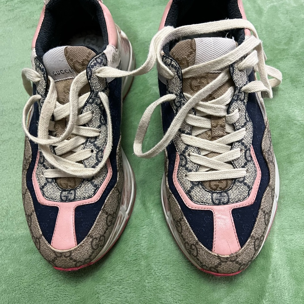 Gucci Black Shoe Insoles